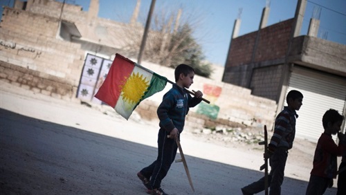 الأكراد الذراع البري