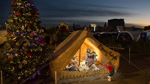 المسيح يولد في خيمة