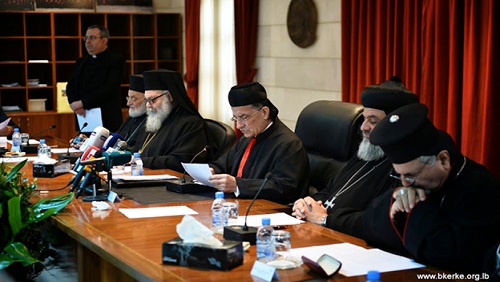 بطاركة الشرق يطالبون