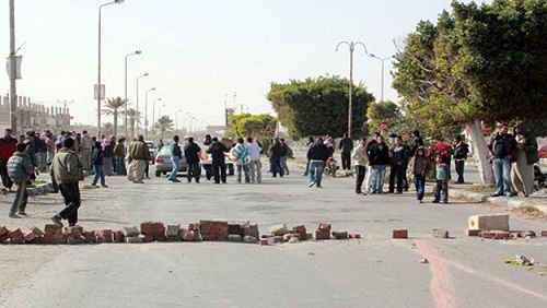 الإخوان بين استعراض