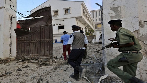 بدعوى استهداف الكفار..