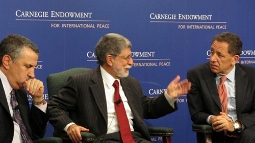 في تقرير كارنيجي: