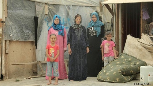 اللاجئين السوريين