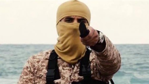 بحثاً عن موارد نفطية..