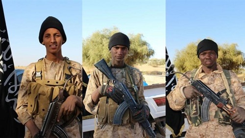 القاعدة تكشف منفذي