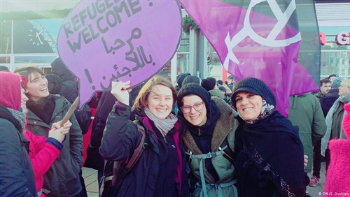 معاناة اللاجئين السوريين