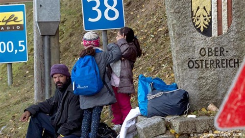 اللاجئون أزمة أوروبا