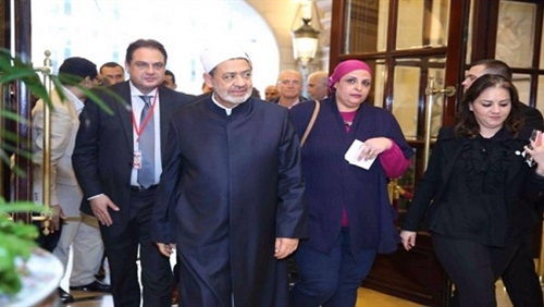 شيخ الأزهر من باريس: