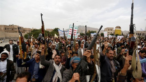 قرارات الحوثيين تهدد