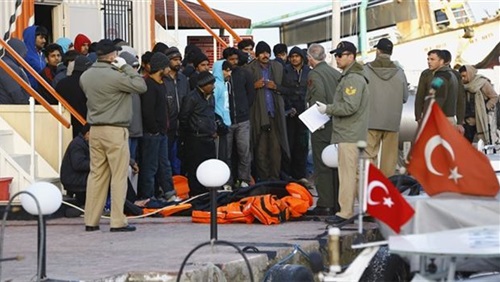 أنقرة تلوح بإلغاء