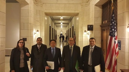 الاخوان واسترضاء