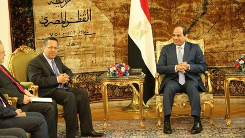 السيسي يؤكد دعم حكومة