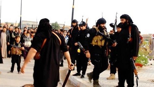 أربعة خبراء يُقَيِّمون