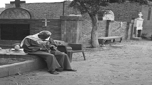 أول قانون لبناء الكنائس