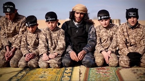 تفجير طفلة لقسم شرطة