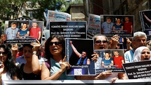 أوروبا تصعد ضد أنقرة