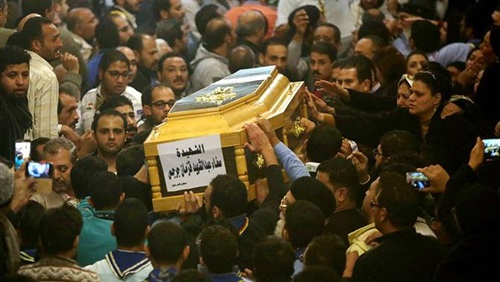 كنائس العالم حزينة