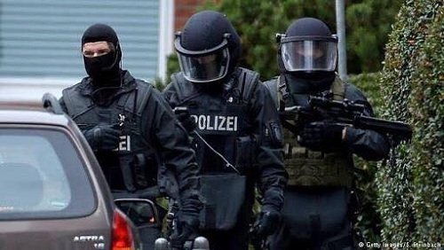 اللاجئون ينعشون قطاع