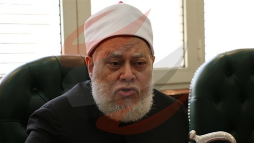 مُريدو علي جمعة يشنون