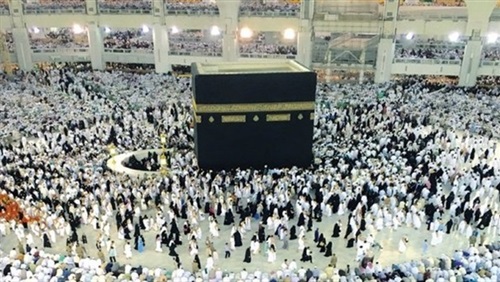 دماء على ملابس الإحرام..