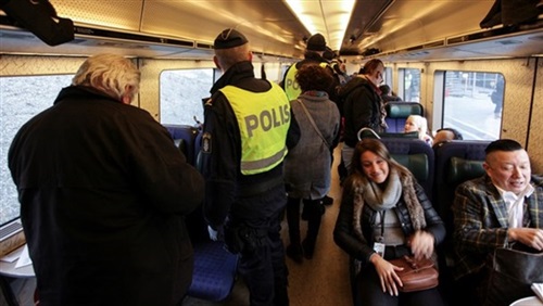 «آرهوس».. نموذج للتعامل