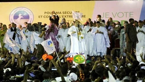 مع انشقاقات أعضائها