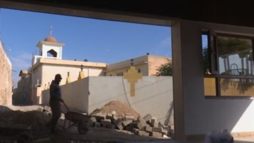 إعادة بناء كنيسة
