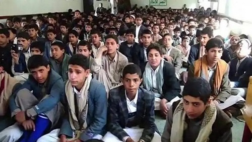 المراكز الصيفية الحوثية..