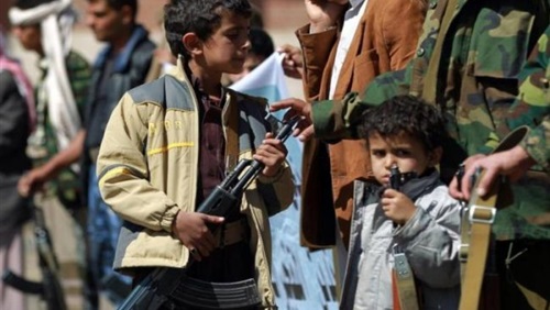 تجنيد الأطفال.. سلاح