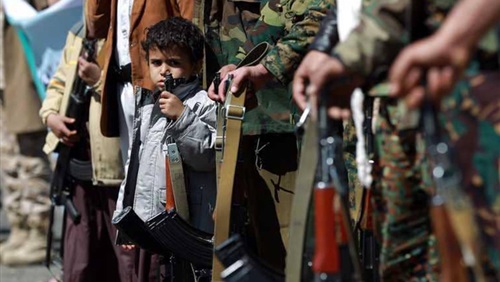 بين التجنيد والاختطاف