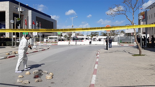 تفجير محيط السفارة