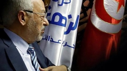 بمنطق التآمر.. حركة