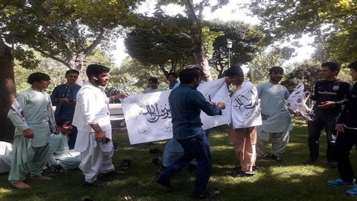 طالبان وإيران.. هل