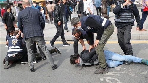 حملات القمع تتواصل