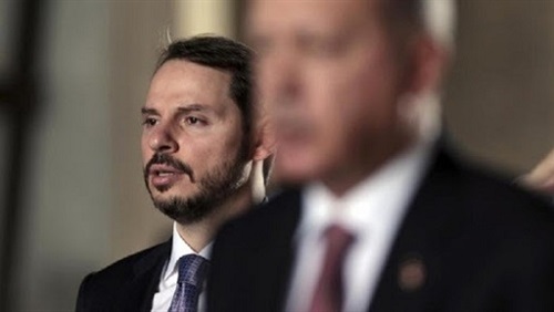 استقالة وزير المالية...