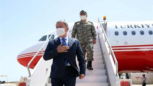 بعد دعوات حفتر بطردها..