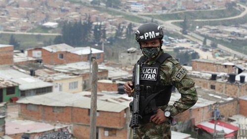 اعتقال اثنين من حزب