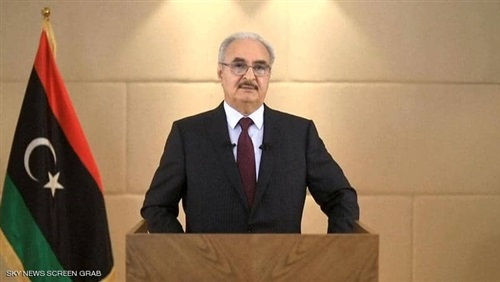 حفتر يعلن ترشحه للانتخابات