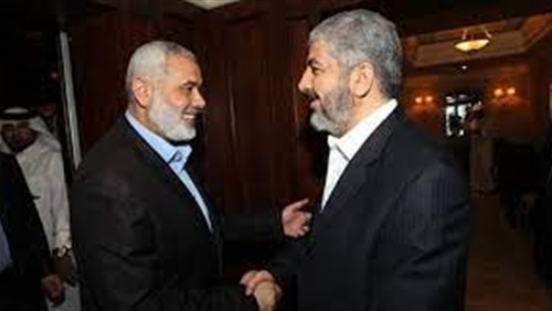 إدارة استثمارات بملايين