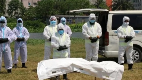 كارثة..  نصف مليون