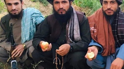 اعتقلت طالبان القائد
