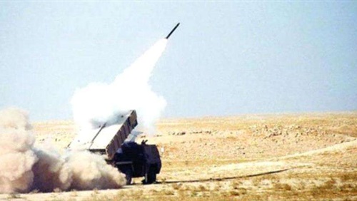 بالمدافع والصواريخ