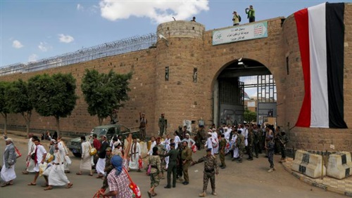 سجون الحوثي.. مقبرة