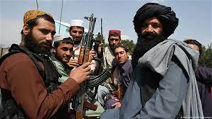 بين مكافحة «طالبان»