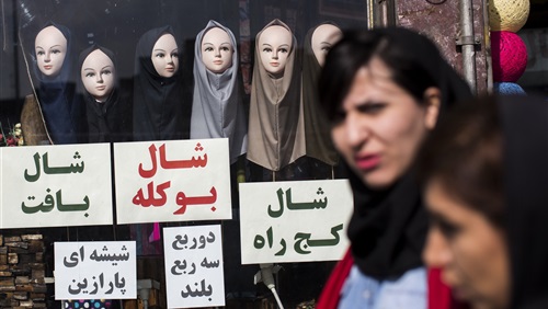 حملات شعبية ضد الحجاب