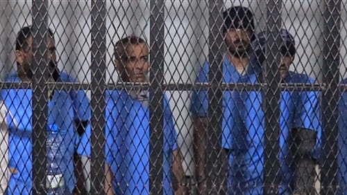 17  حكماً بالإعدام