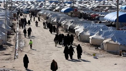  نقل معتقلي داعش