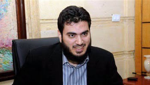 سقوط أوراق المنافي:
