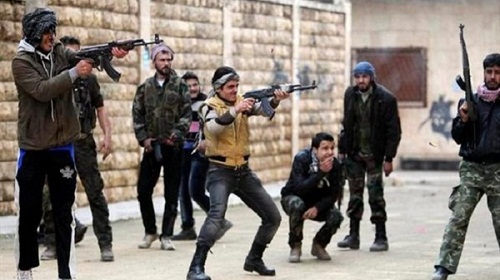 مراهقون يخوضون الحرب