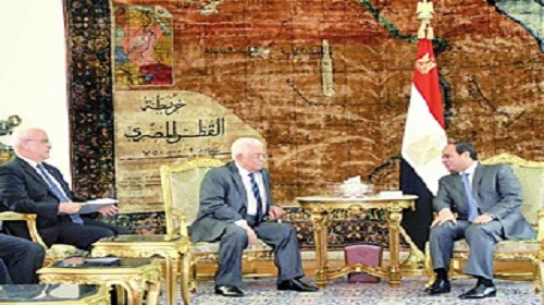 عباس ينتقد إدارة